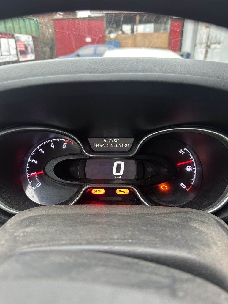 Błąd „Ryzyko awarii silnika” w Oplu Vivaro – problem z DPF, EGR lub AdBlue | Sebon Performance
